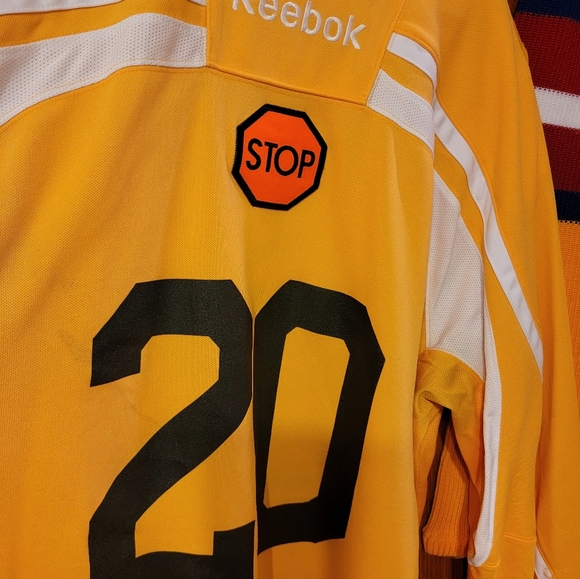 Reebok Yellow Hockey Jersey with Matching Socks - Picture 4 of 4